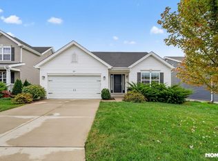 2112 Windswept Farms Dr, Eureka, MO 63025