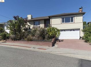 3386 Kiwanis St, Oakland, CA 94602