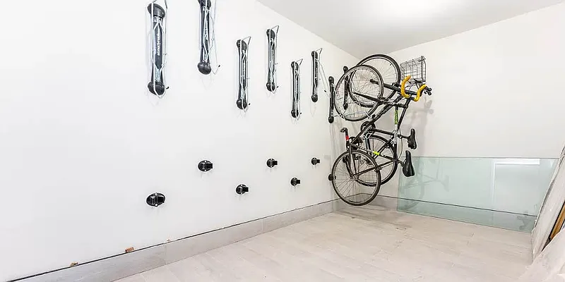 Rented by Reavis | media 40