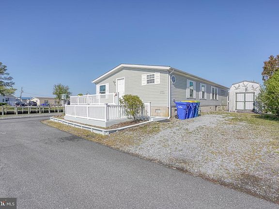 5th image of 25962 Bald Cypress St