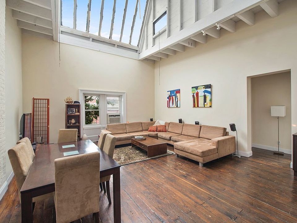 1st image of 16 W 10th St APT 4F