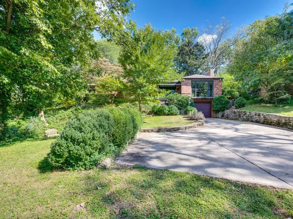 4310 Scenic Dr, Nashville, TN 37204