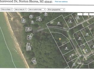 1991 Shorewood Dr, Muskegon, MI 49441