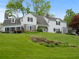 48 Old Roaring Brook Rd, Mount Kisco, NY 10549