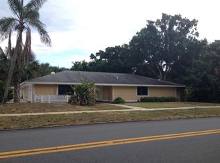 2256 17th Ave, Vero Beach, FL 32960