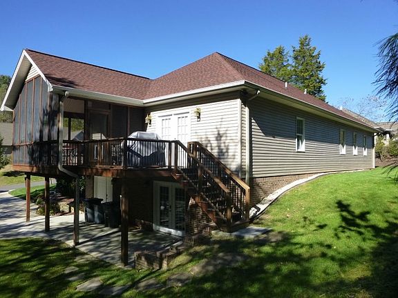 5th image of 1105 Laurel Pond Ln