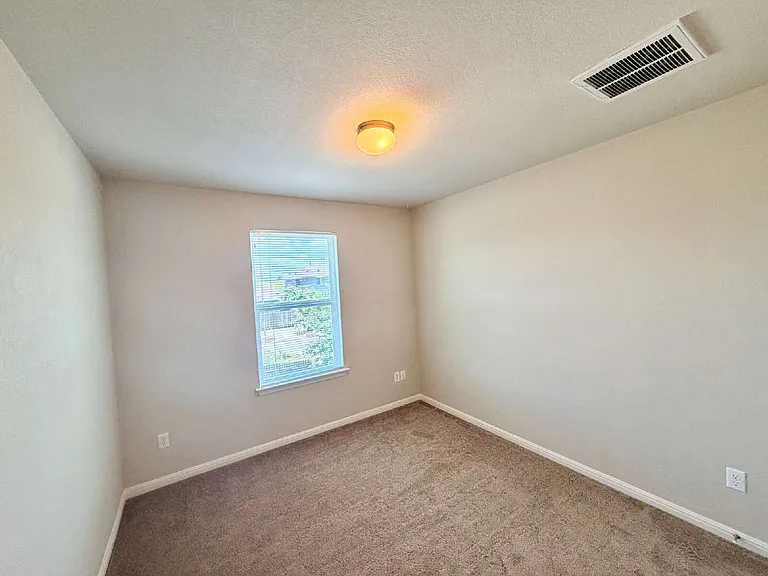 1010 Sand Post Pl — Photo 17