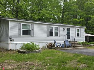 541 Crockett Ridge Rd, Norway, ME 04268