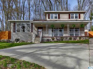 2700 Briarwood Cir SE, Huntsville, AL 35801