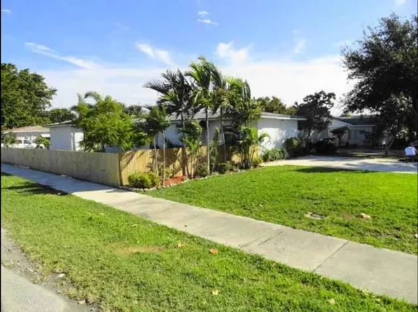 720 NE 11th Ave Unit 2, Pompano Beach, FL 33060