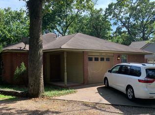 2016 S V St, Fort Smith, AR 72901