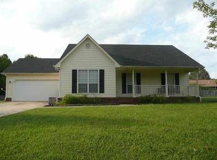 215 Sparrow Cir, Huntsville, AL 35811