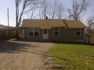 24 Placid Dr, Saint Charles, MO 63304