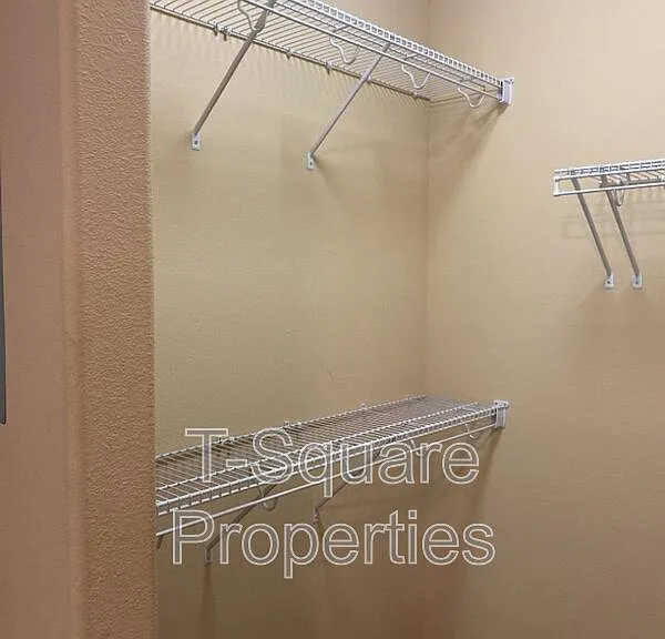9505 NE 180th St #102 — Photo 8
