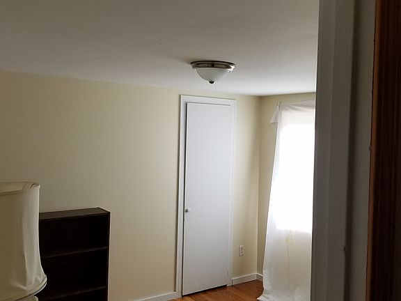 5th image of 6852 Loud Dr