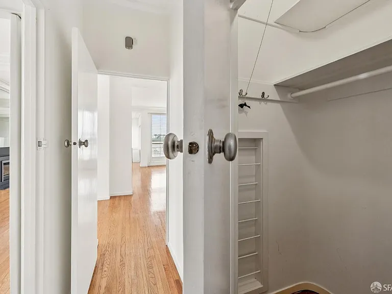 3337 Clay St #5 — Photo 31