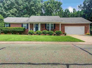 5322 E Esche Dr, Newburgh, IN 47630