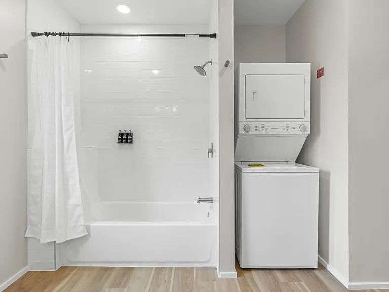 547 Winton Ter NE #1C — Photo 25