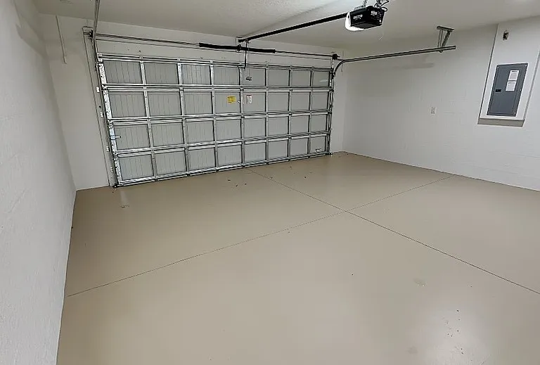 2082 W Swanson Dr — Photo 5