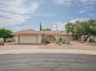 9902 W Willowcreek Cir, Sun City, AZ 85373