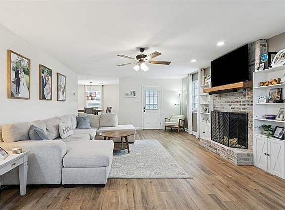 3rd image of 134 Ormond Village Dr