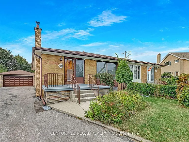 79 Combermere Dr — Photo 2