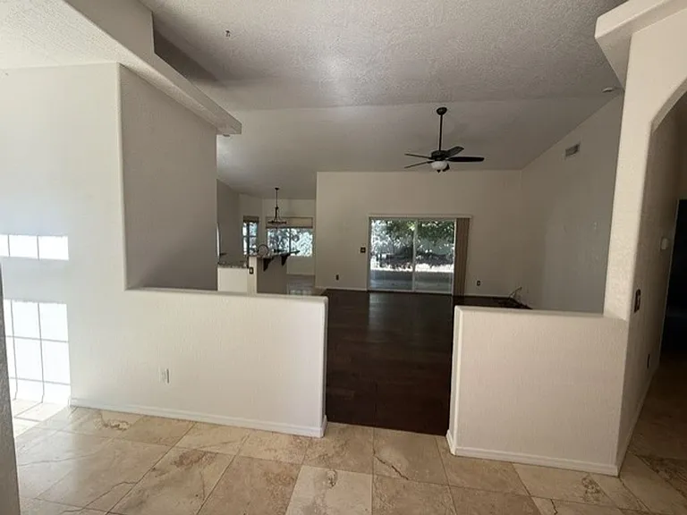 1296 S Monte Tesoro Dr — Photo 3