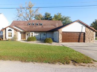 9737 N Marine Key Dr, Syracuse, IN 46567