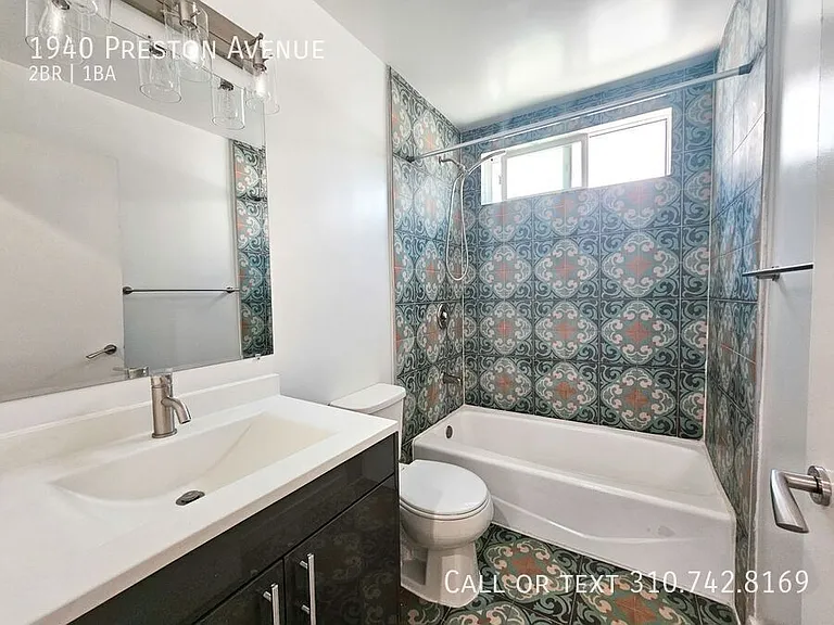 1940 Preston Ave — Photo 11