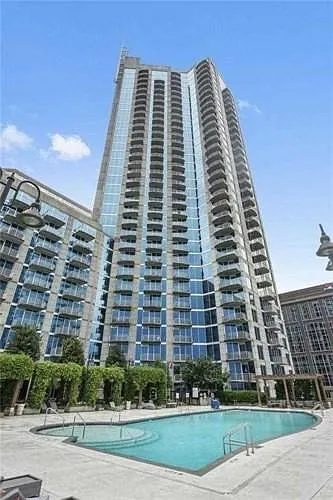 400 W Peachtree St NW #3707 — Photo 36