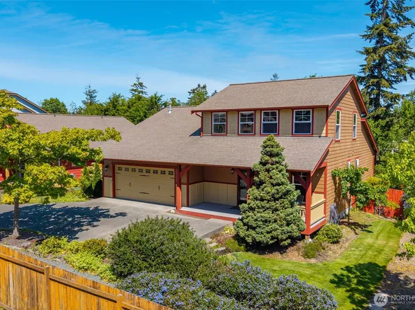 2851 SW Berwick Drive, Oak Harbor, WA 98277