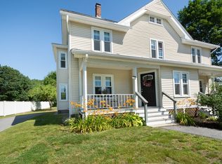 29 Maple St #2, Uxbridge, MA 01569