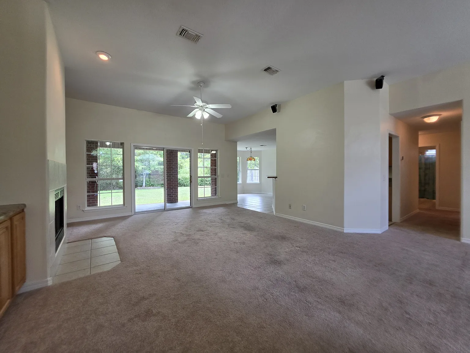 1665 Village Parkway - 1 — Photo 4