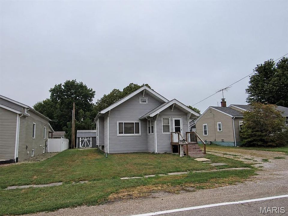 1st image of 602 Staunton Rd