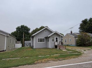 602 Staunton Rd, Gillespie, IL 62033