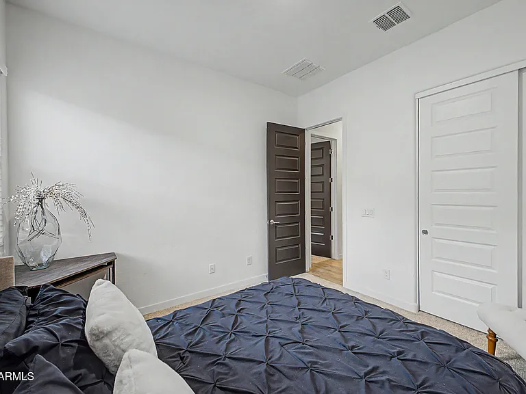 3825 W Buist Ave — Photo 24