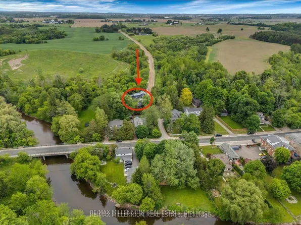 1510 Station Rd, Caledon, ON L7C 3M2