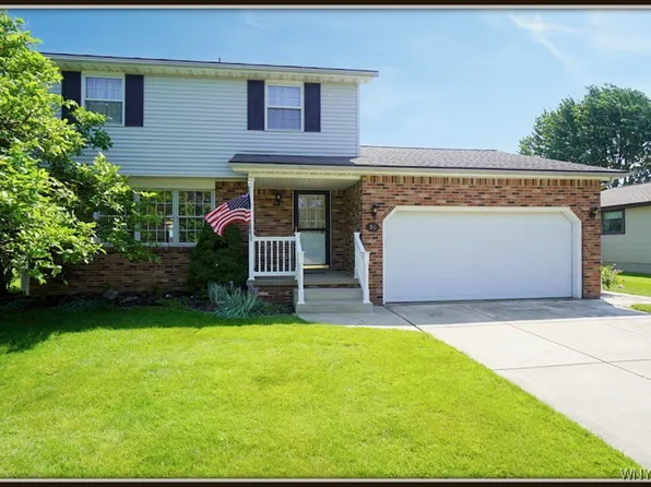 56 Harwood Rd, West Seneca, NY 14224