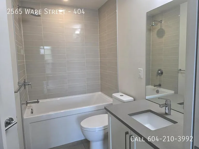 2565 Ware St #404 — Photo 15