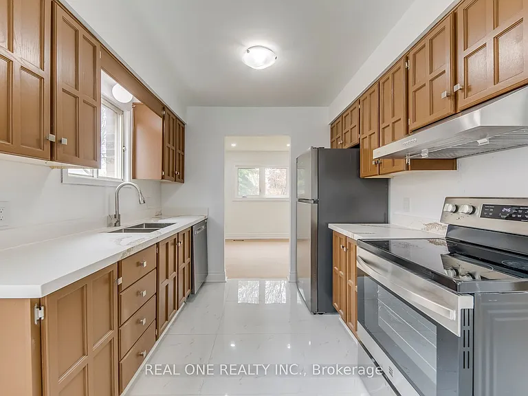 655 Paragon Pl E — Photo 20
