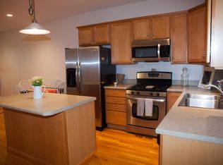 18 Nathan Nye St #2, Freeport, ME 04032