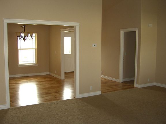 5th image of 2174 Candleridge Dr