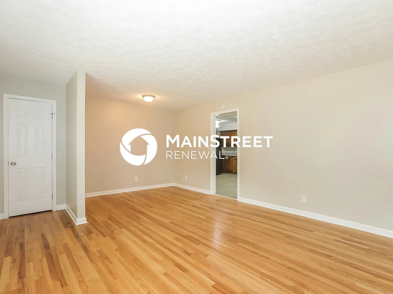 6500 Paula Court — Photo 2