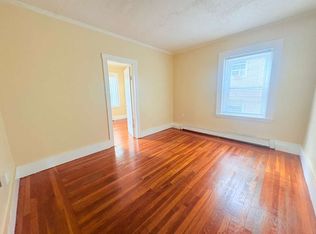 1617 Chapel St #C1, New Haven, CT 06511