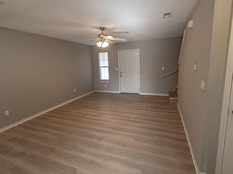 4013 Snowy Owl Dr — Photo 5