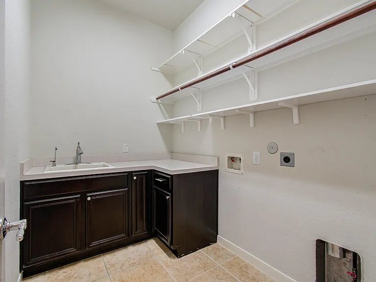 25314 Celtic Terrace Dr — Photo 30