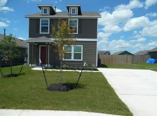 2307 Tornado Aly, Lockhart, TX 78644