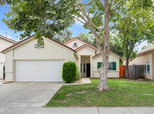 9155 Bungalow Way, Elk Grove, CA 95758
