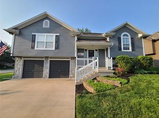 421 Granite Dr, Raymore, MO 64083