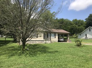 128 Old Mulberry Rd, Fayetteville, TN 37334